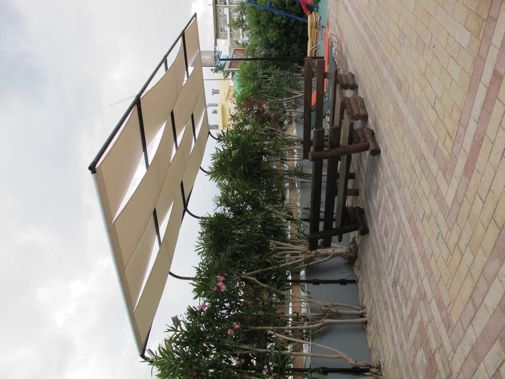 Albatross Apartments Amoudara  Exterior photo
