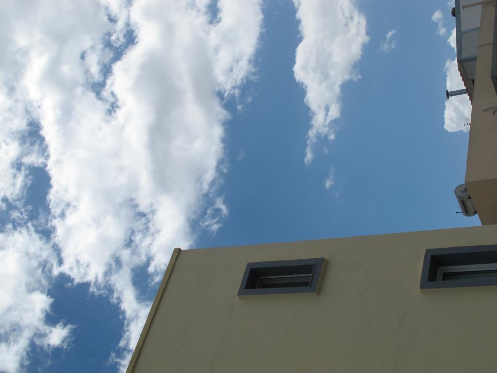 Albatross Apartments Amoudara  Exterior photo