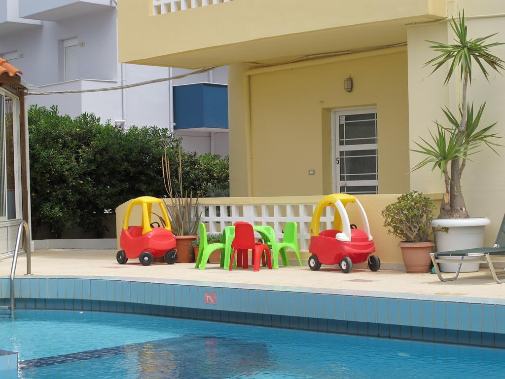 Albatross Apartments Amoudara  Exterior photo